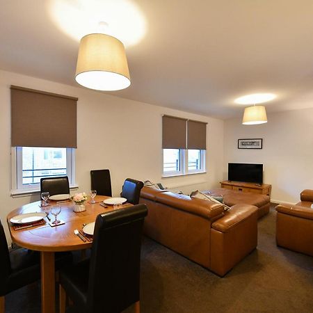 אירווין Harbour Quay Apartment מראה חיצוני תמונה