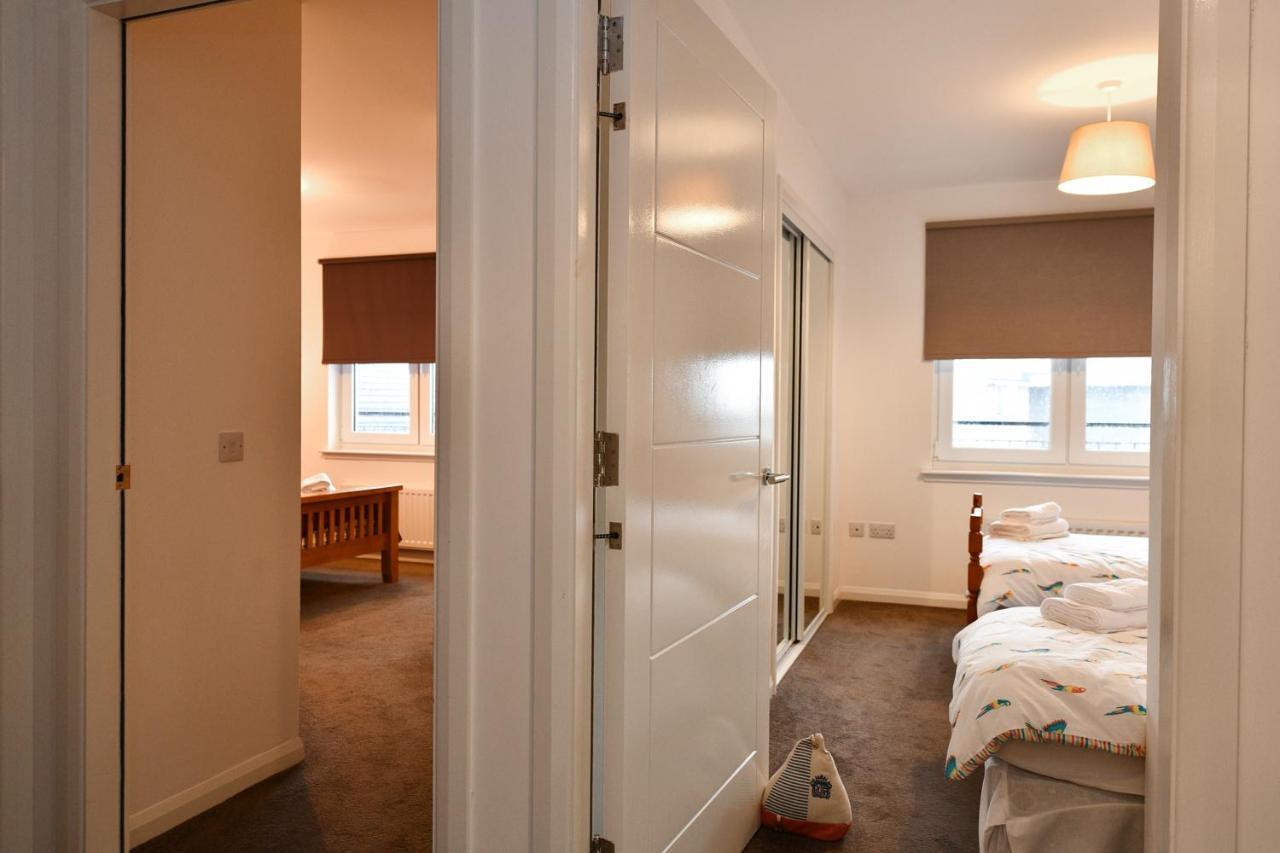 אירווין Harbour Quay Apartment מראה חיצוני תמונה